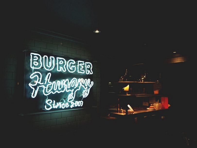 otwieranie burgerowni