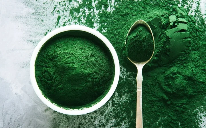 Spirulina a oczyszczanie organizmu – fakty i mity