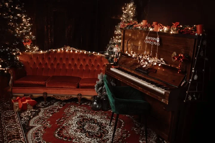 Grafika promocyjna wydarzenia DARMOWA SESJA ŚWIĄTECZNA RZESZÓW — bezpłatne mini sesje w nowym studiu