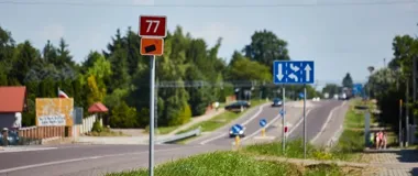Nowy chodnik przy DK77 poprawi bezpieczeństwo w Rudzie Łańcuckiej
