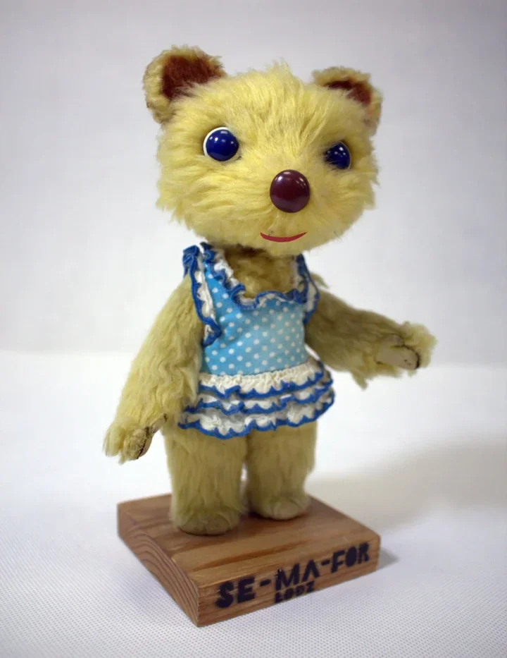 Dofinansowanie na konserwację lalek z serialu Trzy Misie trafi do Muzeum Dobranocek