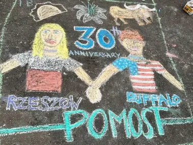 Rzeszów znów usłyszy angielski z USA w letnim kursie Pomost International