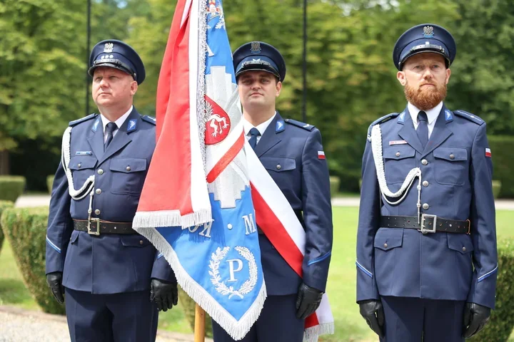 28 awansów w mieleckiej policji. Święto służby połączono z piknikiem