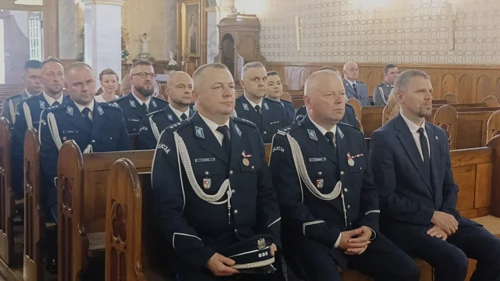 Święto Policji w Nisku - 20 funkcjonariuszy odebrało awanse