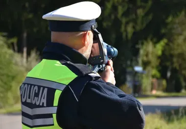 116 km/h przez Chłopice. 35-latek stracił prawo jazdy i zapłaci 2000 zł