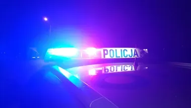 Uciekał Toyotą przed policją. W aucie jechała jego 9-letnia córka
