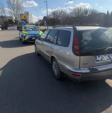 Kierował z 3,2 promila i złamał trzy dożywotnie zakazy - został skazany