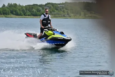 Nad wodą wystarczy chwila nieuwagi - Policja Podkarpacka przypomina zasady