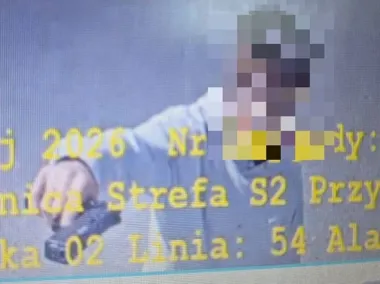 Przedmiot przypominający broń i kradziony rower - 18-latek w areszcie