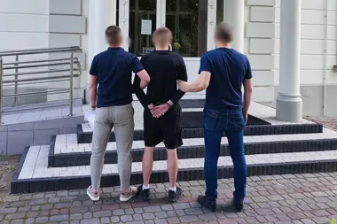 23-latek z powiatu przeworskiego wpadł z 838 gramami klefedronu