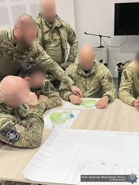 Uzbrojeni napastnicy w galerii - tak ćwiczyli kontrterroryści z Rzeszowa