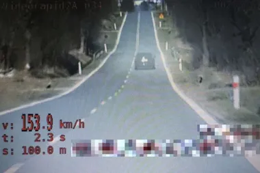 W trzy dni - 28 kierujących straciło prawa jazdy po szalonych pomiarach prędkości