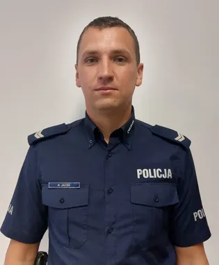 Dzielnicowy wszedł do domu w Raniżowie - 69-latek był już półprzytomny