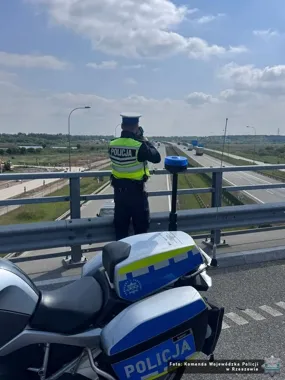 Na A4 kierowcy jechali zbyt blisko - policja ujawniła 14 wykroczeń