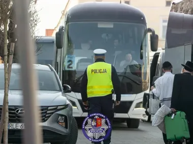 Około 4 tysiące pielgrzymów w Leżajsku - służby zapobiegły zakorkowaniu miasta