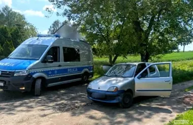 2,5 promila i za szybka jazda w Miejscu Piastowym. Kierowca bez prawa jazdy