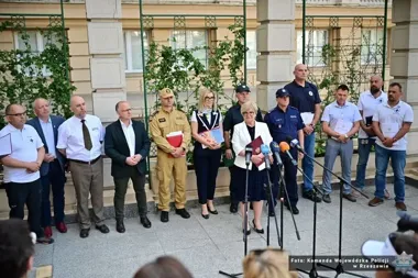 Wakacje pod policyjną osłoną - patrole ruszą nad wodę i w Bieszczady