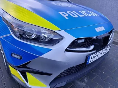 Pożar domu w Krośnie - policjanci ograniczyli ogień przed strażakami