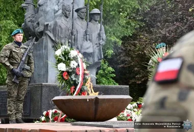W Rzeszowie padła salwa honorowa - tak uczczono 81. rocznicę końca wojny
