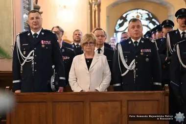 810 awansów i setki odznaczeń. Święto Policji w Rzeszowie