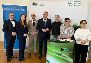 Branżowe Targi Pracy przyciągnęły firmy i kandydatów – 130 rozmów o zatrudnieniu