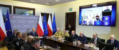 Dromader runął nad pożarem lasu - pilot zginął, ogień objął 300 hektarów