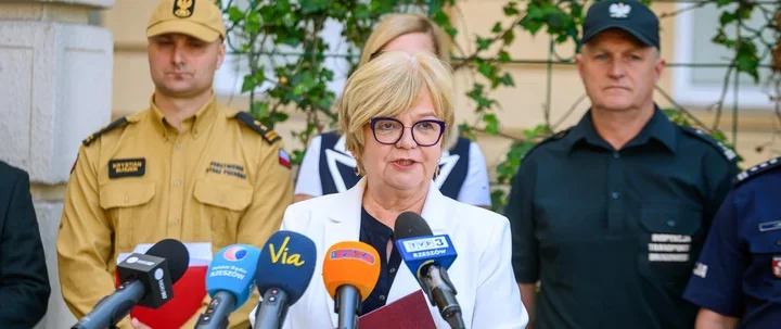 Podkarpacie wchodzi w wakacyjny sezon. Ratownicy dostali 300 tys. zł