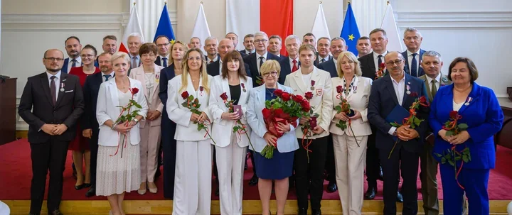 W Rzeszowie wyróżniono ludzi od sportu po pszczelarstwo. Padły mocne słowa o służbie